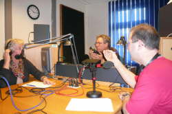 radio04